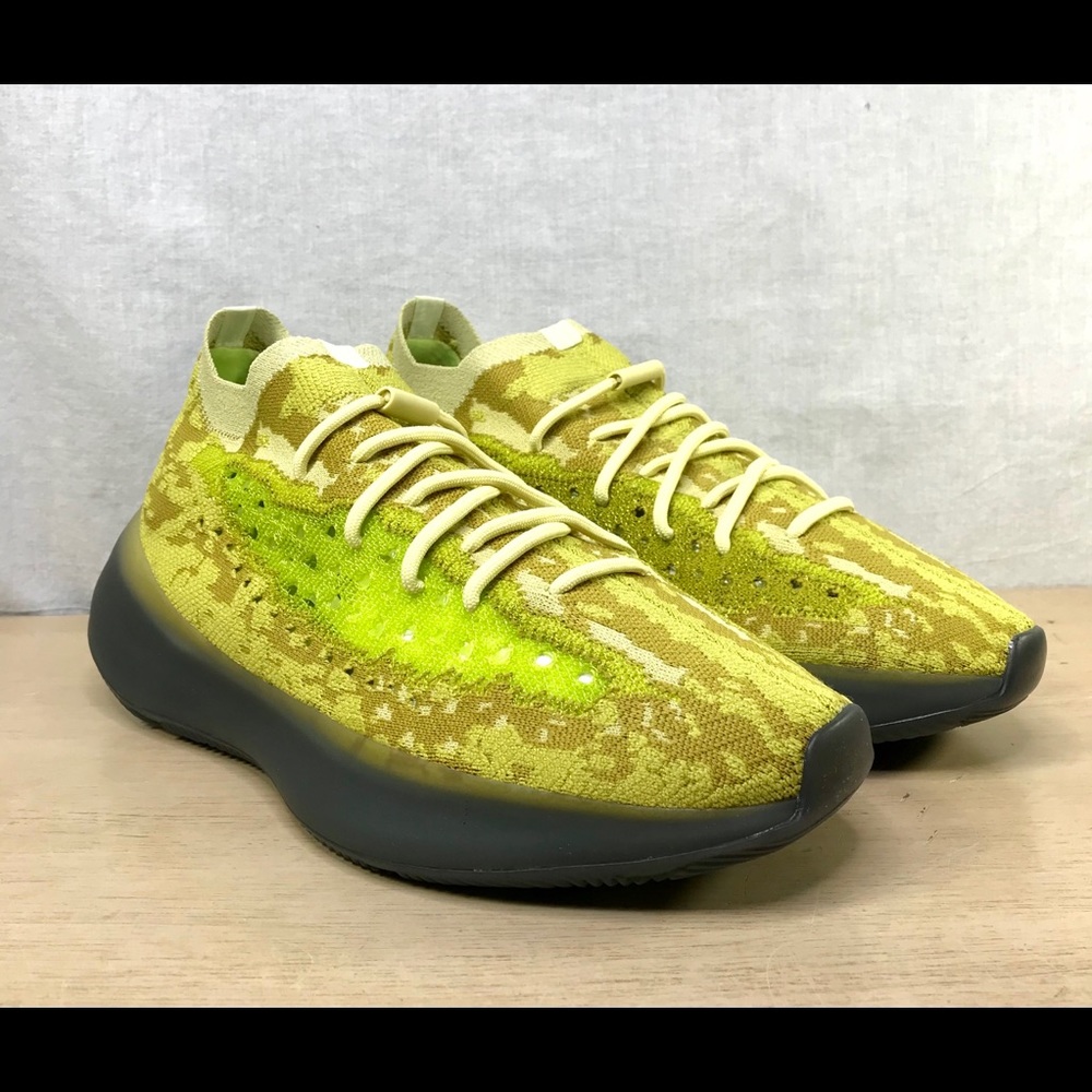Adidas KANYE WEST Yeezy Boost 380 Hylte Glow